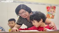 Bà giáo hơn 33 năm cưu mang, dạy dỗ trẻ khuyết tật