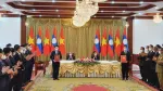 Hội đàm cấp cao Việt-Lào, hai bên ký kết và trao 14 văn kiện hợp tác