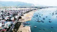 Đề xuất lấn 1.500 ha biển ở Vân Phong
