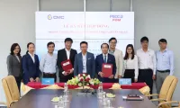 Ký hợp đồng dịch vụ vận hành và bảo trì Nhà máy điện gió Tân Thuận